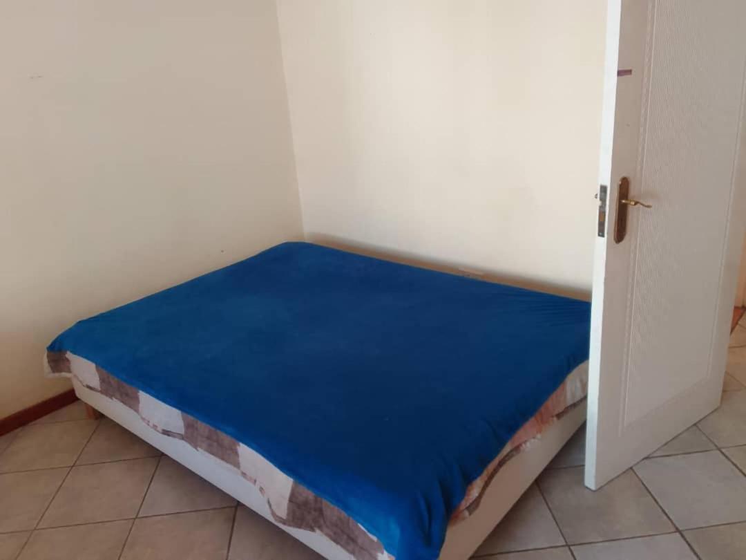 Bed and Breakfast Sugar Shack Backpackers Botswana Gaborone Exterior foto