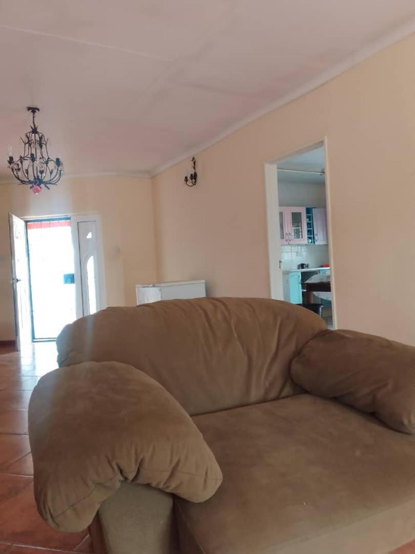 Bed and Breakfast Sugar Shack Backpackers Botswana Gaborone Exterior foto